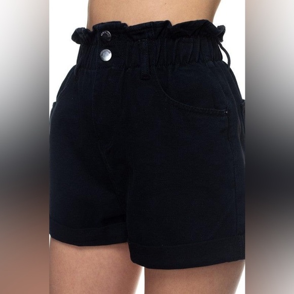 Denim Blvd Los Angeles Denim Jean Shorts Womens L Black Elastic Waist Cuffed NWT - Picture 2 of 4
